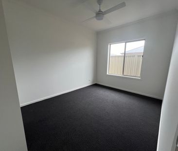 Spacious 4-Bedroom Family Home in Virginia - Photo 2