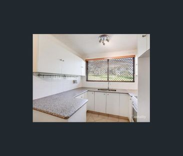 Two Bedroom Unit For Rent in Cambelltown !! - Photo 3