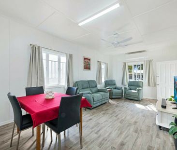 SPACIOUS & LOW-MAINTENANCE HOME IN A CENTRAL LOCATION - Photo 1