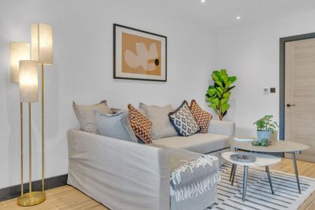 2 bedroom apartment to rent - Photo 4