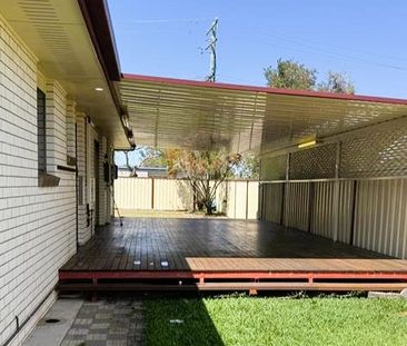 Charming Family Home in Bundaberg East - Photo 2