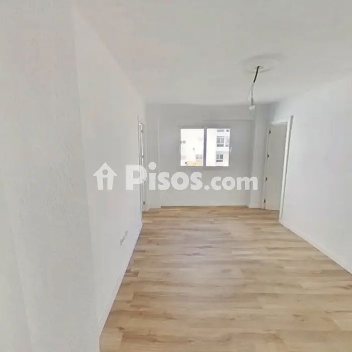 Piso en alquiler en Orriols - Photo 1