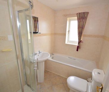 2 bedroom terraced house to rent - Photo 6