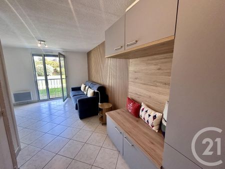 Location Appartement 1 pièce 20m² JULLOUVILLE 50610 - Photo 2