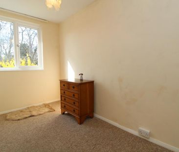 3 bedroom detached house to rent - Photo 2