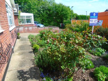 3 bedroom bungalow to rent - Photo 3
