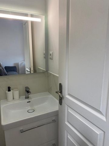 Location Appartement 2 pièces 30m² AURIOL 13390 - Photo 4