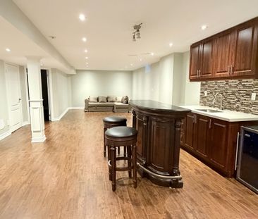 For Lease - 46 Durango Drive, Richmond Hill, Ontario - Photo 2