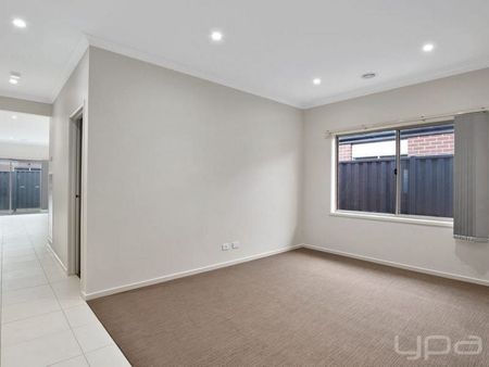 Family-Sized Comfort Awaits! - Photo 4