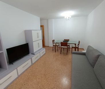 Piso de alquiler en Calle Lillo Juan, Norte - Photo 1