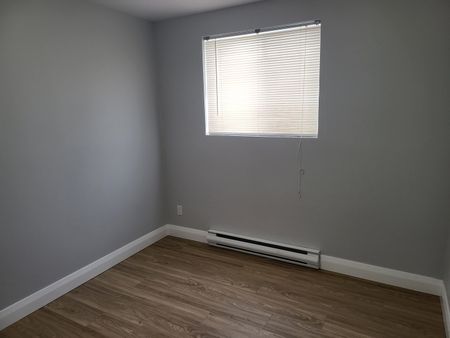 3-287 Centre Street, Napanee, ON K7R 1P2 - Photo 2