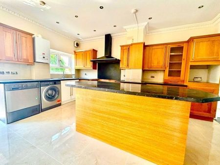 Ambleside Gardens, Ilford, IG4, Property for rent - Photo 4