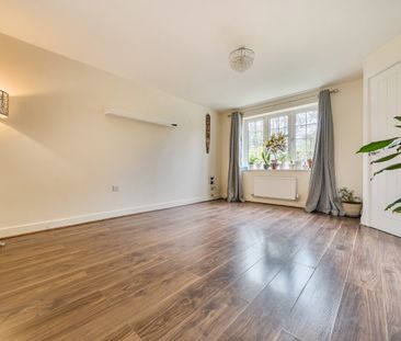 3 bedroom semi-detached house to rent - Photo 3