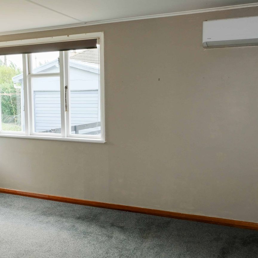 SOUTH HILL CHARM - Photo 1