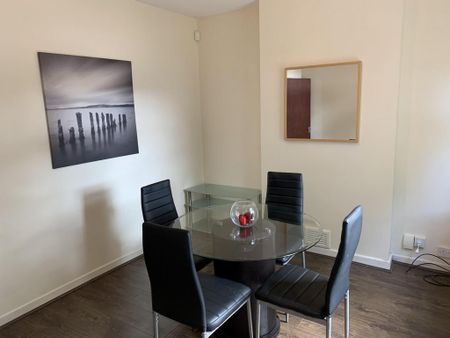 2 bedroom terraced house to rent - Photo 3