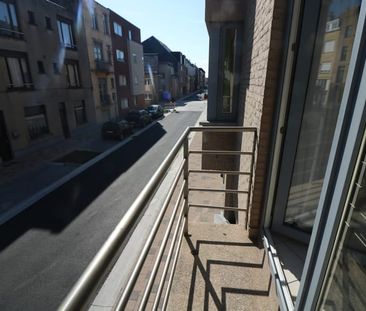 Appartement te huur - Photo 1