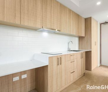 Comfortable Kingsford Living with Excellent Convenience - Photo 4