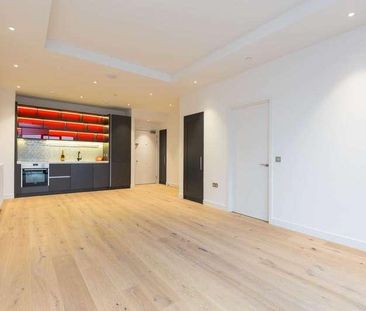 Grantham House, Botanic Square, London City Island, E14 - Photo 3