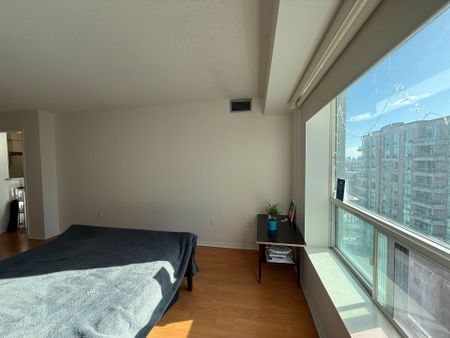For Lease - 8 Pemberton Avenue Unit# 1106, Toronto, Ontario - Photo 4
