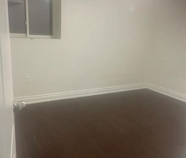 For Lease - 471 Dougall Avenue Unit# Basement, Caledon, Ontario - Photo 3