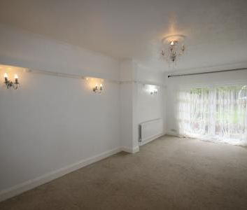 Harlaxton Street, Staffordshire, Burton upon Trent, DE13 - Photo 2