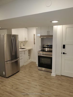 For Lease - 347 Ella Court Unit# Lower, Newmarket, Ontario - Photo 1