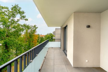 Hoch oben mit großem Balkon und Blick ins Grüne. Neubau in ruhiger zentraler Lage der Südvorstadt. - Photo 5