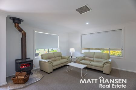 35 Opal Street, Dubbo NSW 2830 - House For Rent | Domain - Photo 3