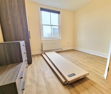 1 bedroom in a house share to rent - Photo 6