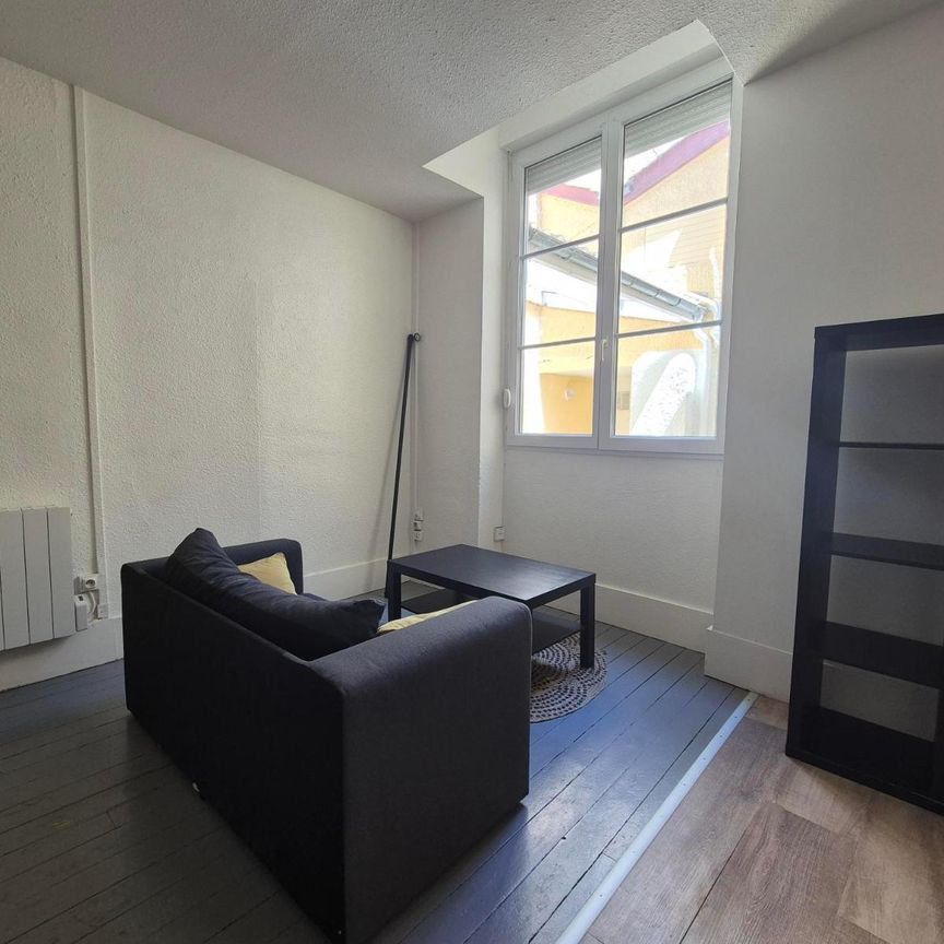 Location Appartement 1 pièce 29m² MACON 71000 - Photo 1
