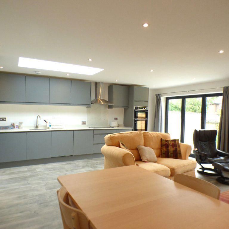 3 bedroom bungalow to rent - Photo 1