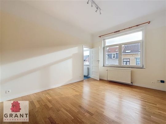 Appartement te huur - Photo 1