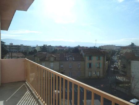 Location appartement 2 pièces 41.42 m² à Romans-sur-Isère (26100) - Photo 2