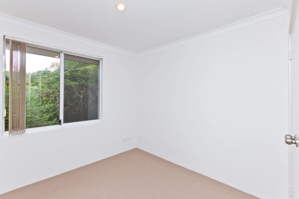 7 Prunella Crescent, - Photo 1