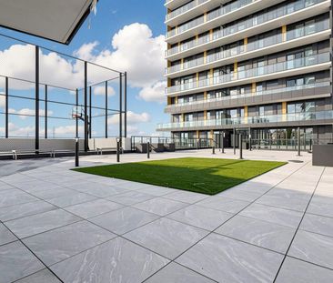 For Lease - 4878 Powers Common Unit# 312, Burlington, Ontario - Photo 5