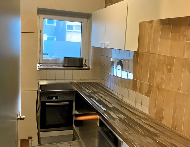Charmante 3-Zimmer-Etagenwohnung in Bocholt  59 m² mit Laminatboden und Badfenster - Foto 1