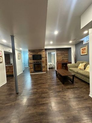For Lease - 5861 Cozumel Drive, Mississauga, Ontario - Photo 1