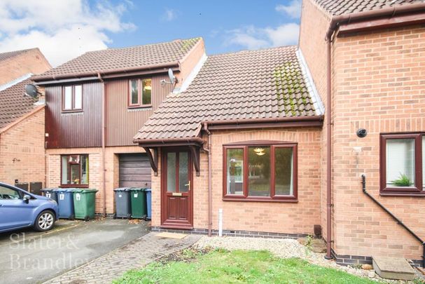 2 bedroom terraced house to rent - Photo 1