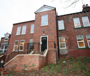 Ring Road, North Leeds, LS17 8NR - Photo 1