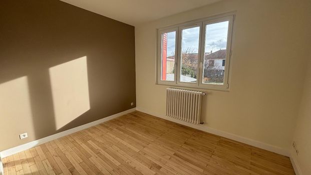 Location Maison 4 pièces 93m² LEMPDES 63370 - Photo 1