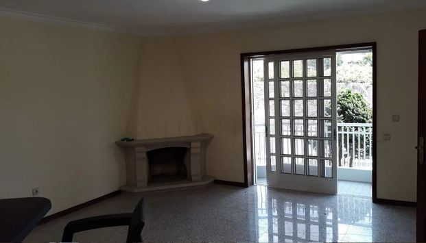 Moradia T4 em Porto - Foto 1