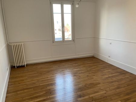 Hyper centre Reims Appartement Reims 72.1 m2 - Photo 5