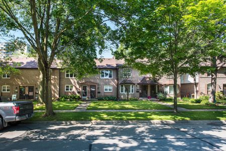 Clairton Village - Photo 3