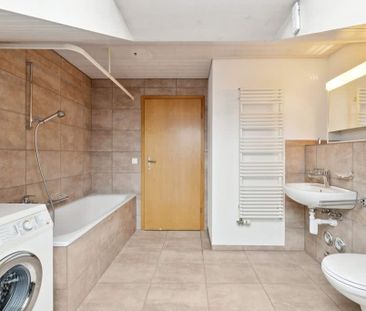 2 Zimmer, 97 m², 3. Stock - Photo 4