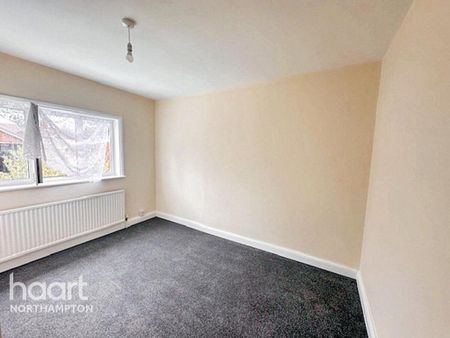 3 bedroom detached house to rent - Photo 4