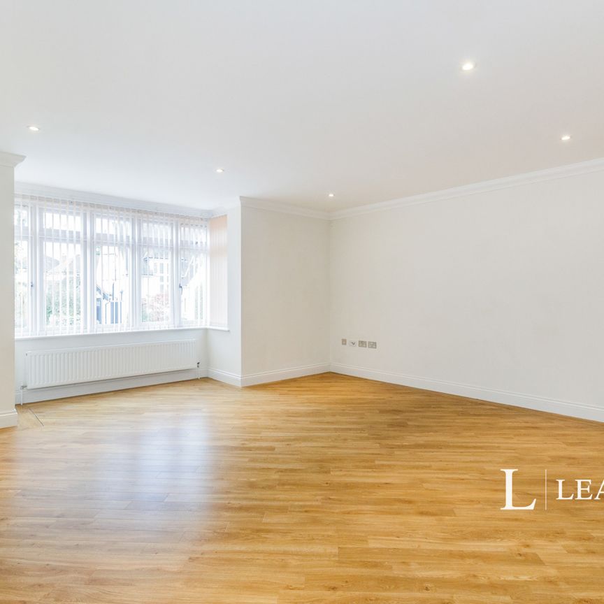 6 bedroom house to rent Beresford Road, Cheam, Sutton, SM2 - Photo 1