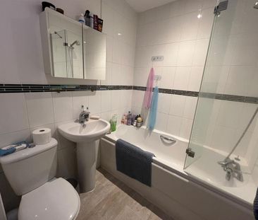 2 bedroom terraced house to rent - Photo 6