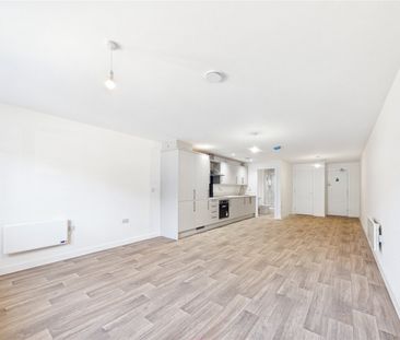 Phoenix Court, Hawkins Road, Colchester, CO2 8ZE - Photo 1