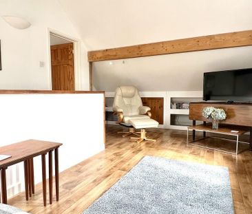 South Brent, Devon, TQ10 - Photo 3