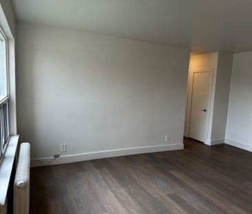 For Lease - 1 Wingreen Court Unit# 4, Toronto, Ontario - Photo 4